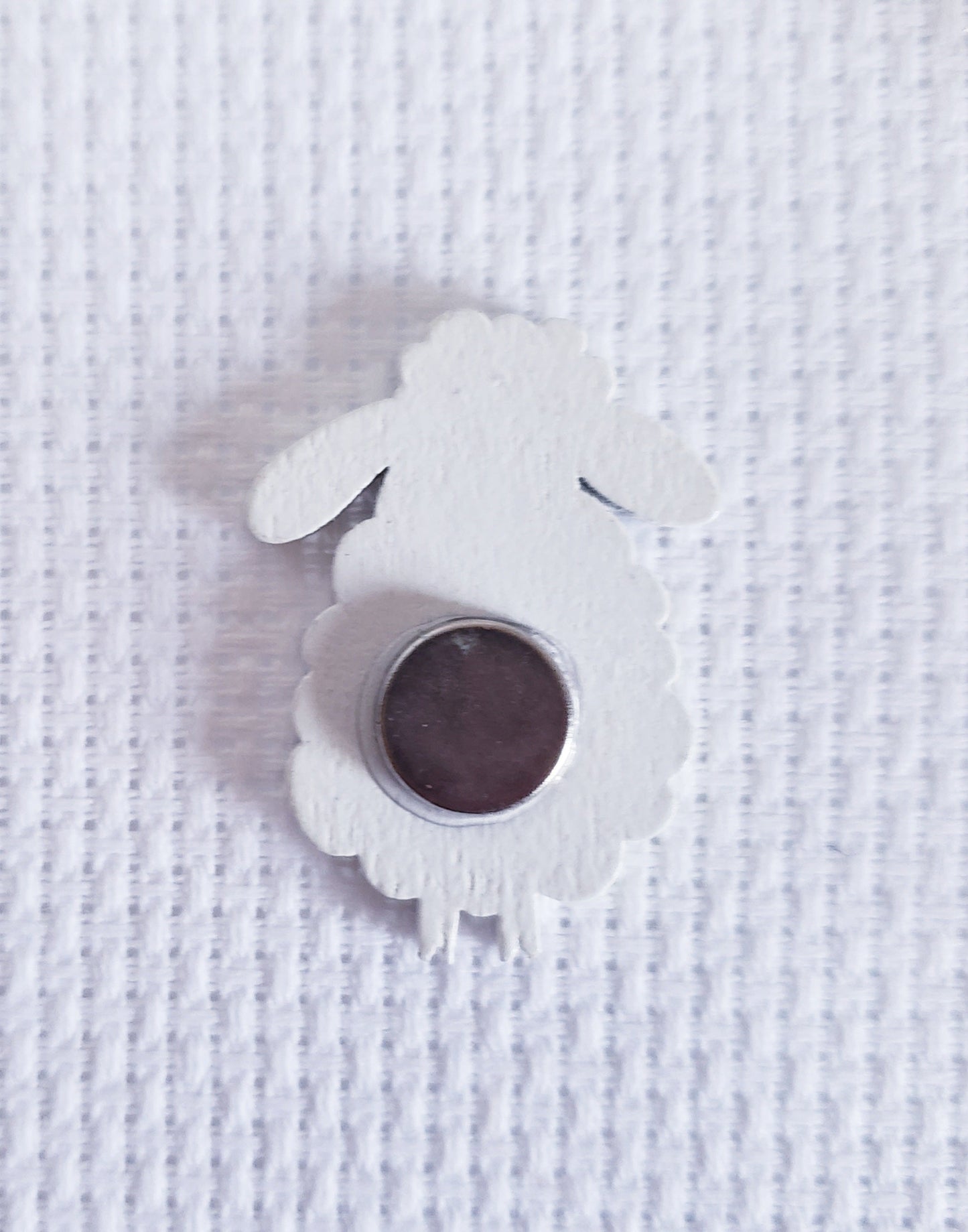 Red Sheep Lamb Magnetic Needle Minder