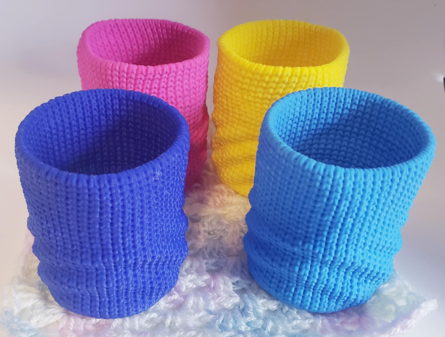Knitted Slouch Pot Organizer