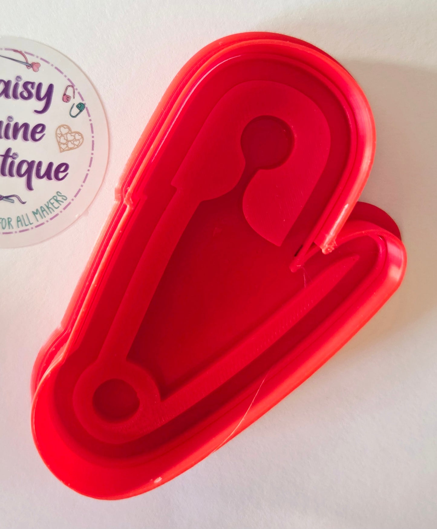 Safety Pin Open Cookie Cutter Stamp Set