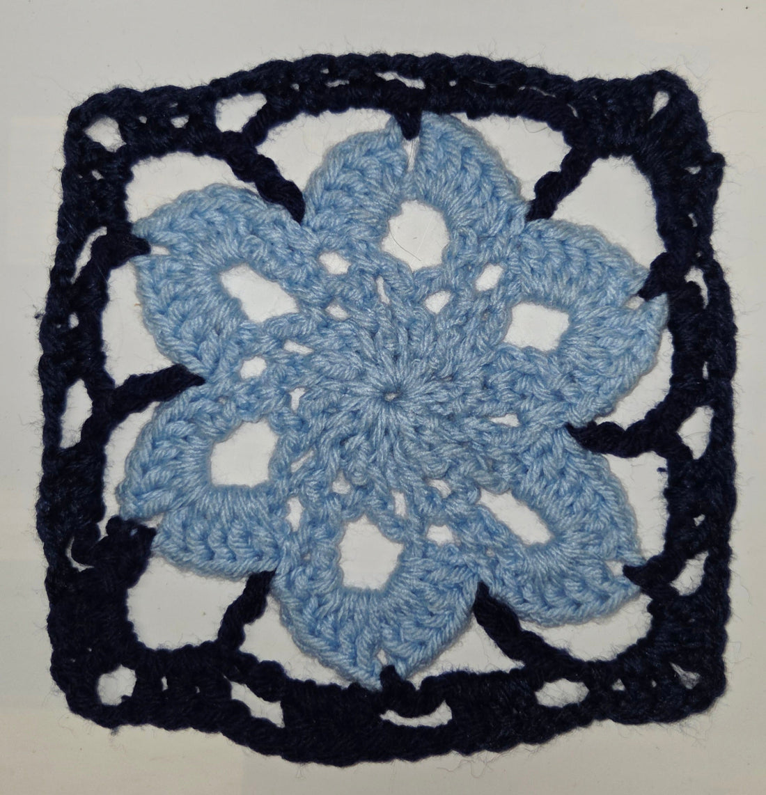 Day 23 - Down Granny Square Laine - 6 Point Star