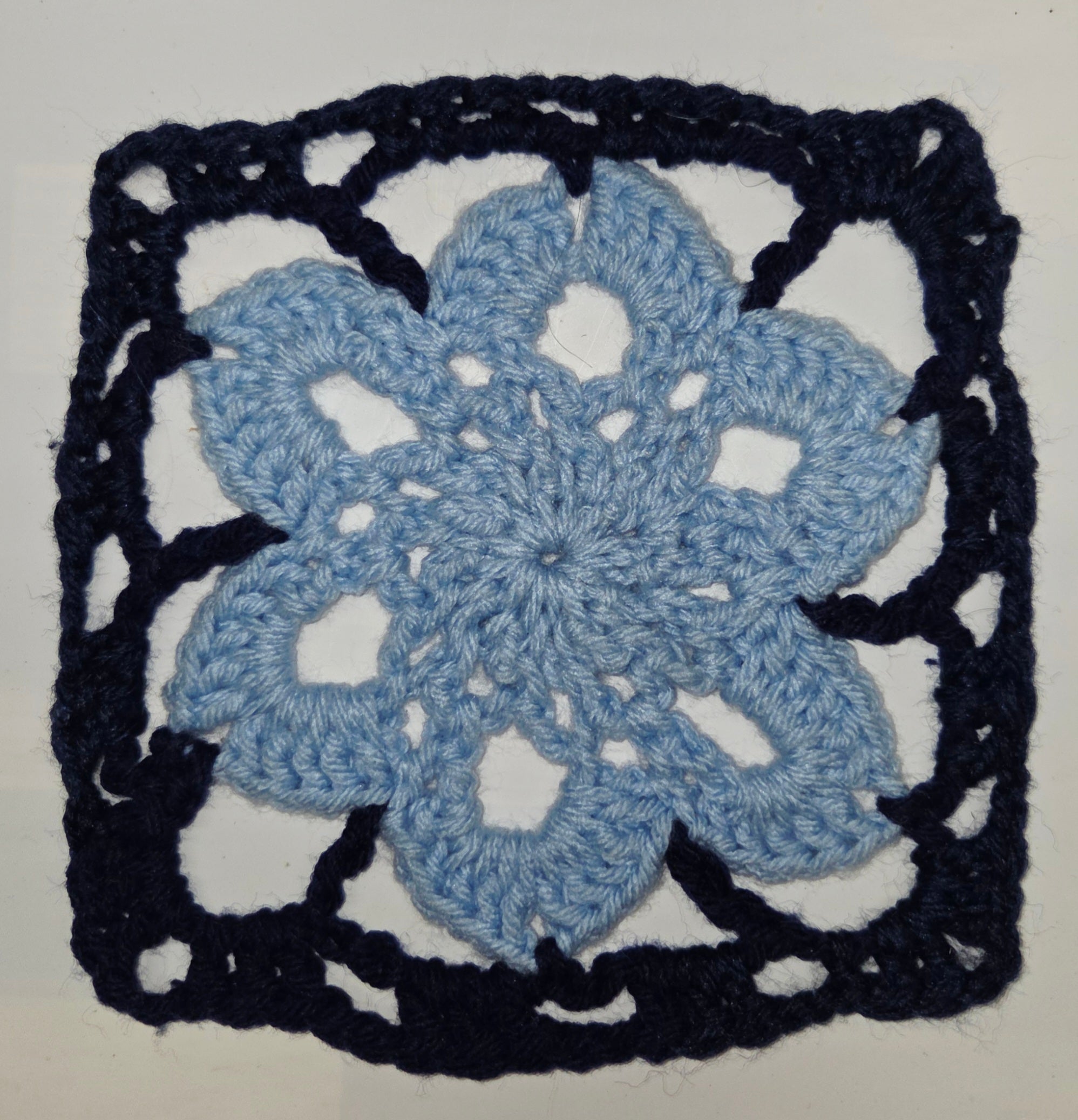 Day 23 - Down Granny Square Laine - 6 Point Star