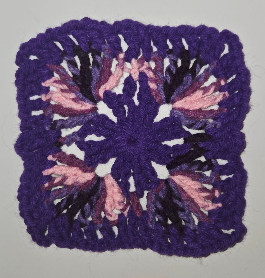 Day #11 - Down Granny Square Laine - Whimsy 1 Square