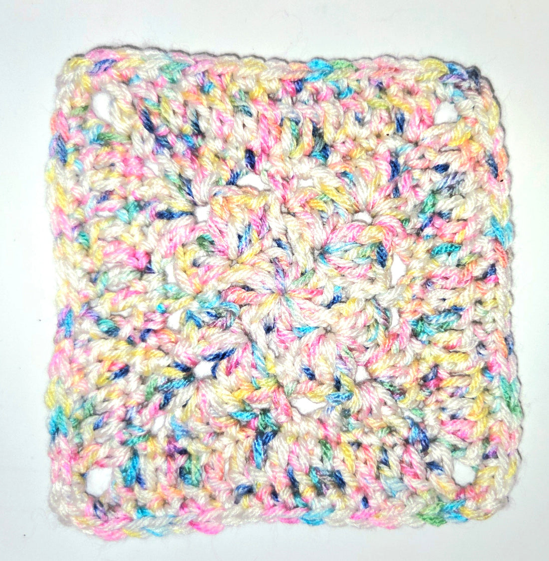 Day #16 - Down Granny Square Laine - Maryse Square