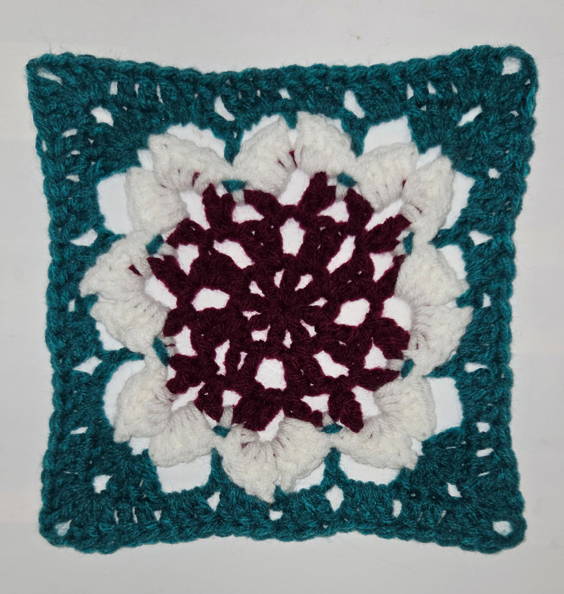 Day 26 - Down Granny Square Laine - Penelope Square
