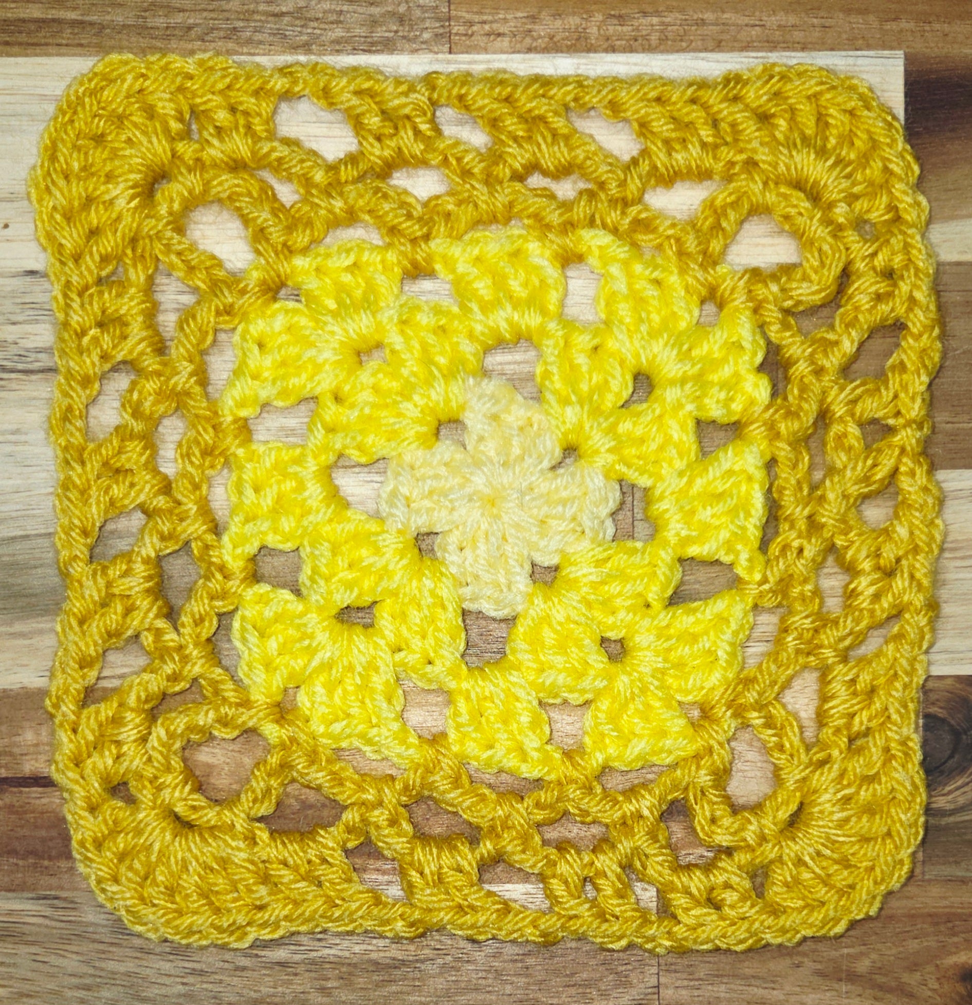 Day 41 - Down Granny Square Laine - Frances Square