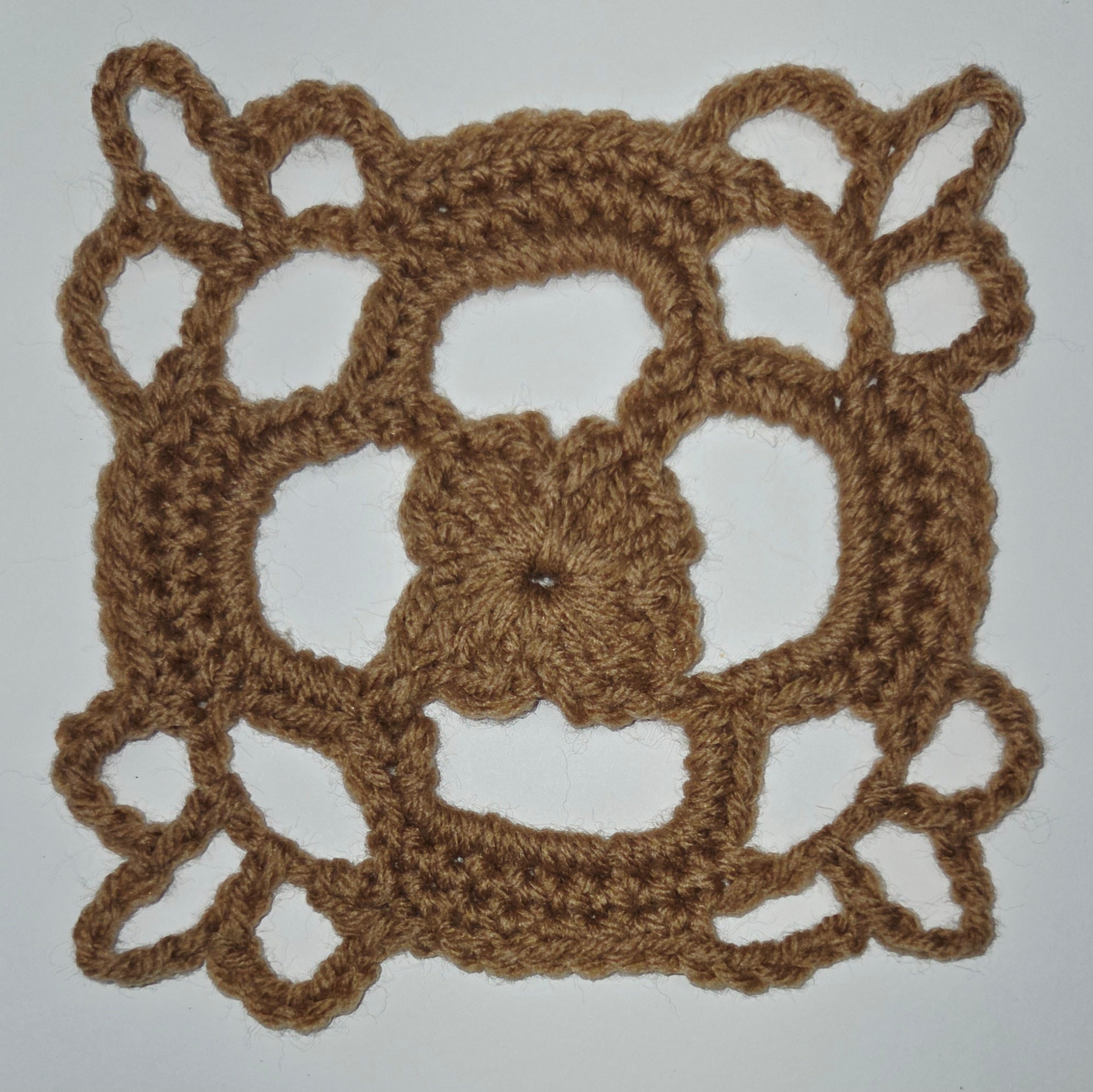 Day 45 - Down Granny Square Laine - Celtic Flower Square