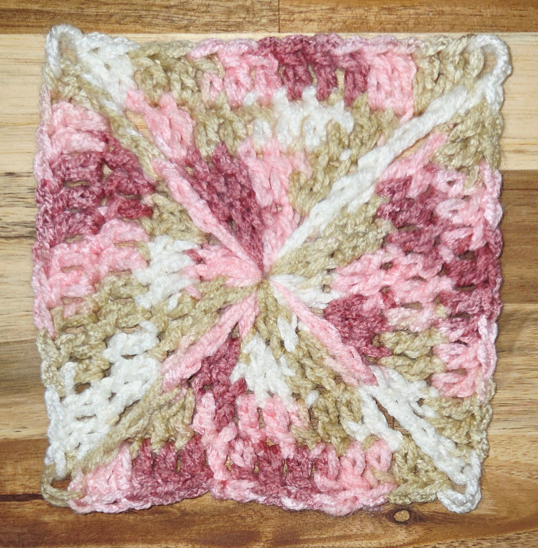 Day 49 - Down Granny Square Laine - Jeannine Square