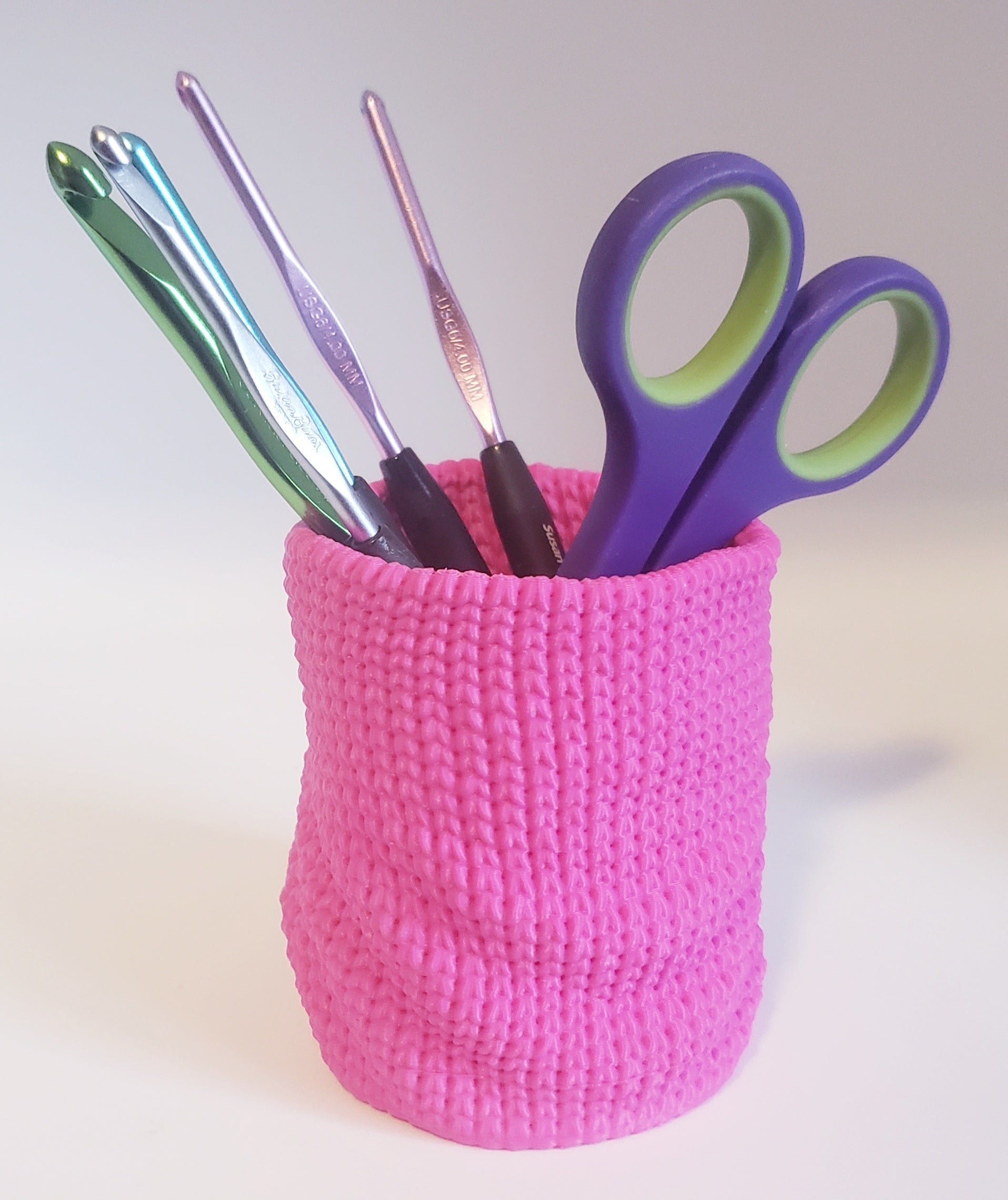 Knitted Slouch Pot Organizer