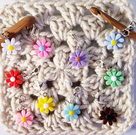 Daisy Resin Stitch Markers