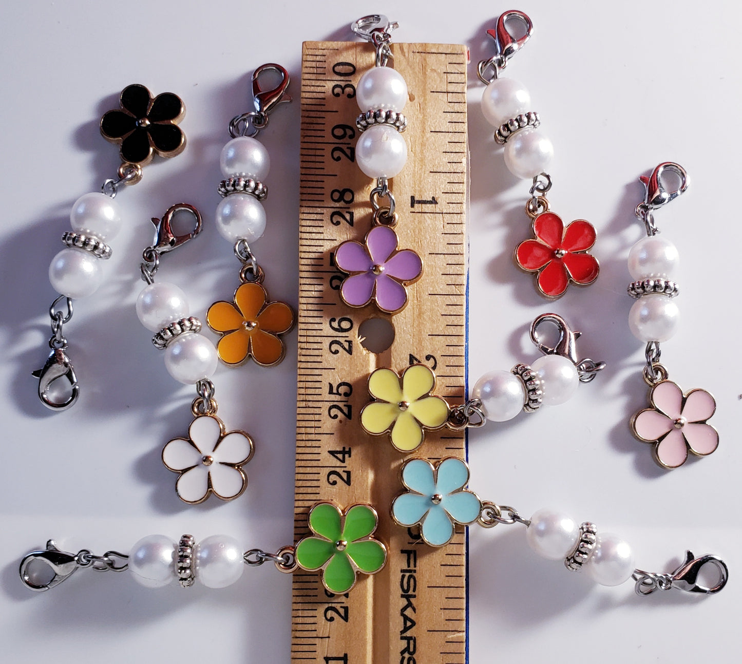 Daisy Pearl Stitch Markers
