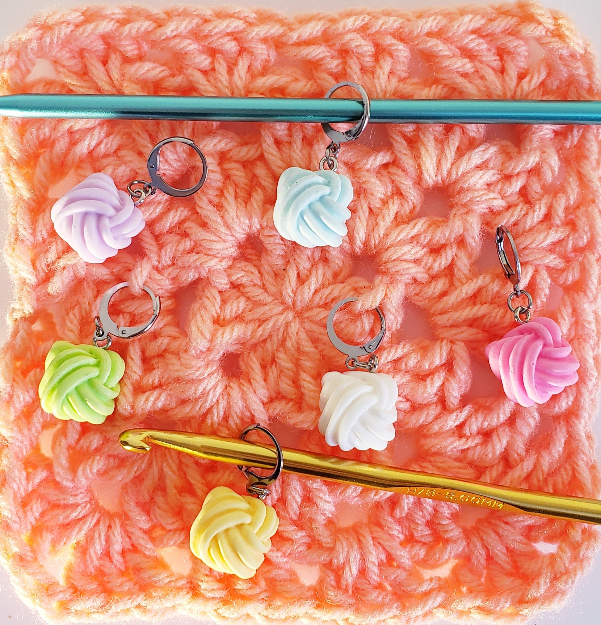 Yarn Ball Stitch Markers