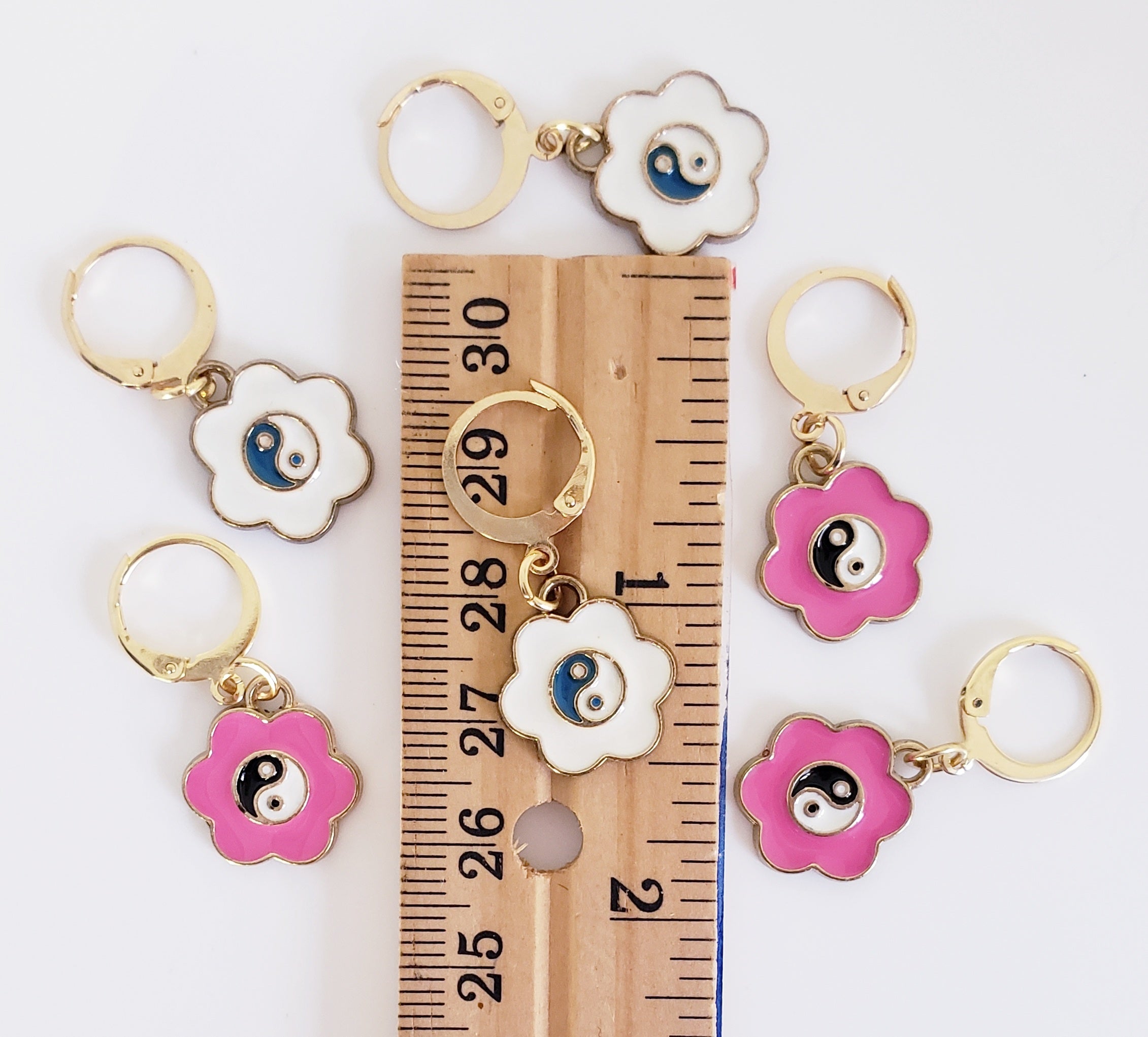 Flower Yin Yang Stitch Markers
