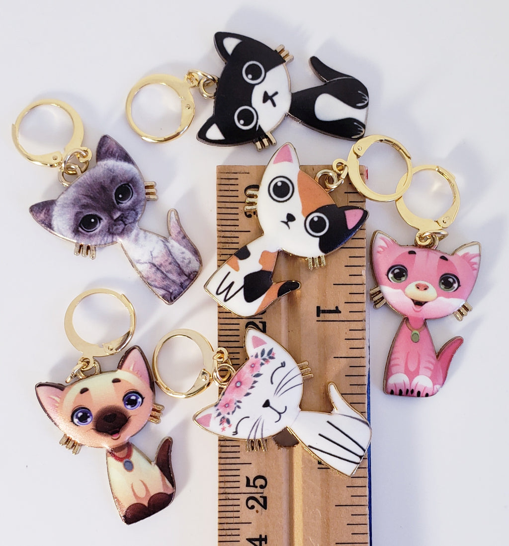 Cat Sitting Stitch Markers