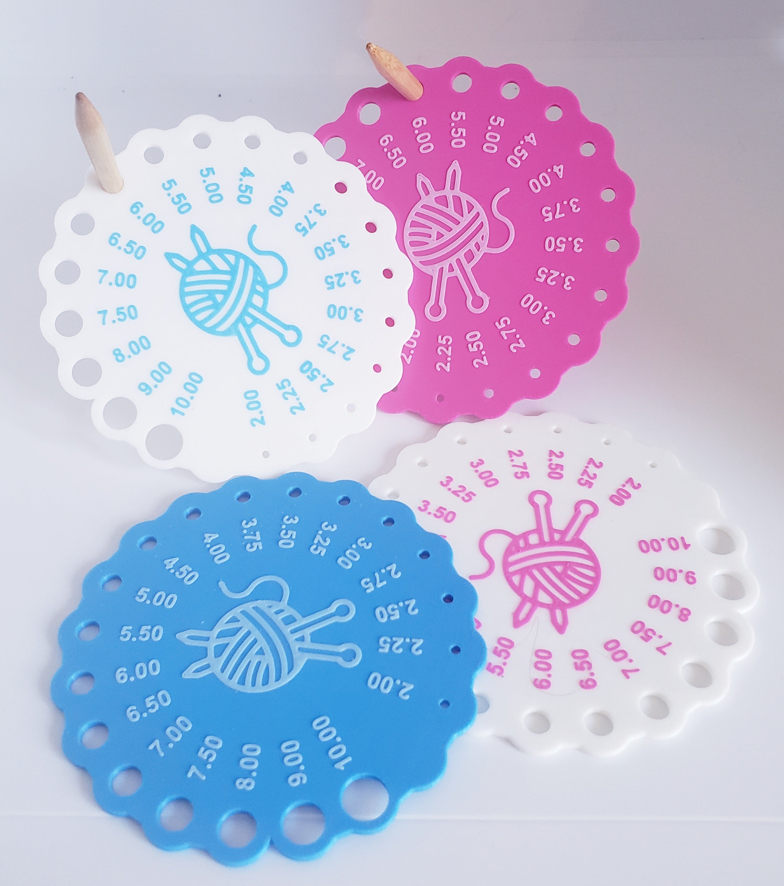 Knitting Needle Gauge 