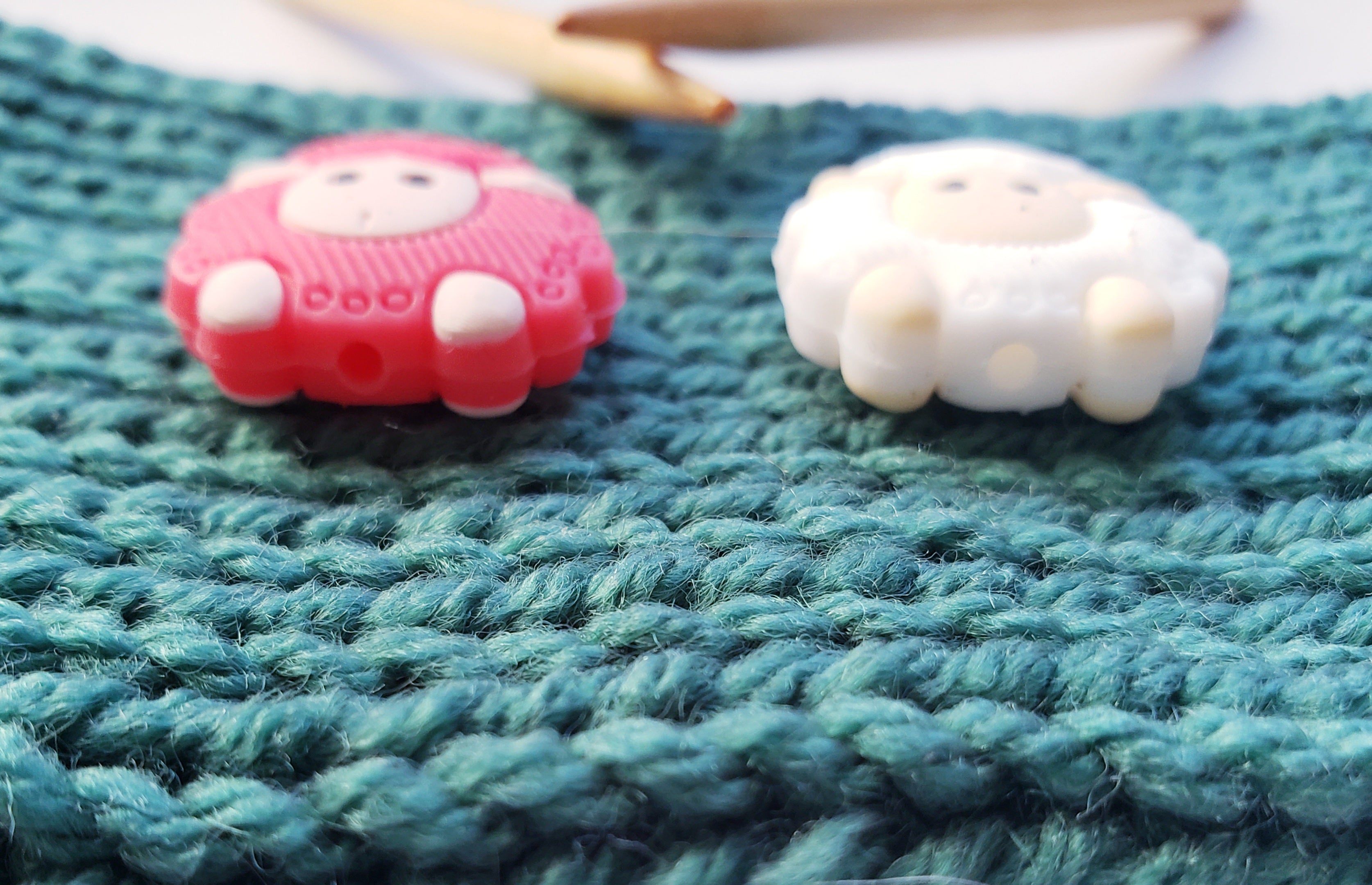 Fuffy Sheep Knitting Needle Point Protectors