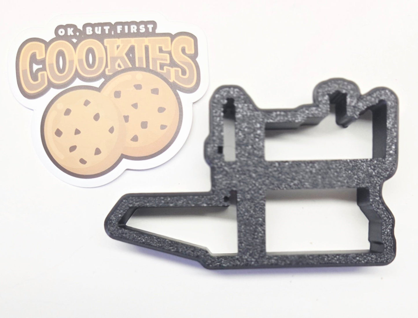 Singer Featherweight Sewing Machine Cookie Cutter - Dough Biscuit Cutters 3D Printed