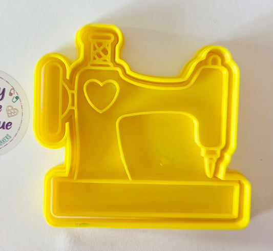 Sewing Machine with Heart Quilt Seamstress Cookie Cutter & Stamp Set - Dough Biscuit Cutters 3D Printed