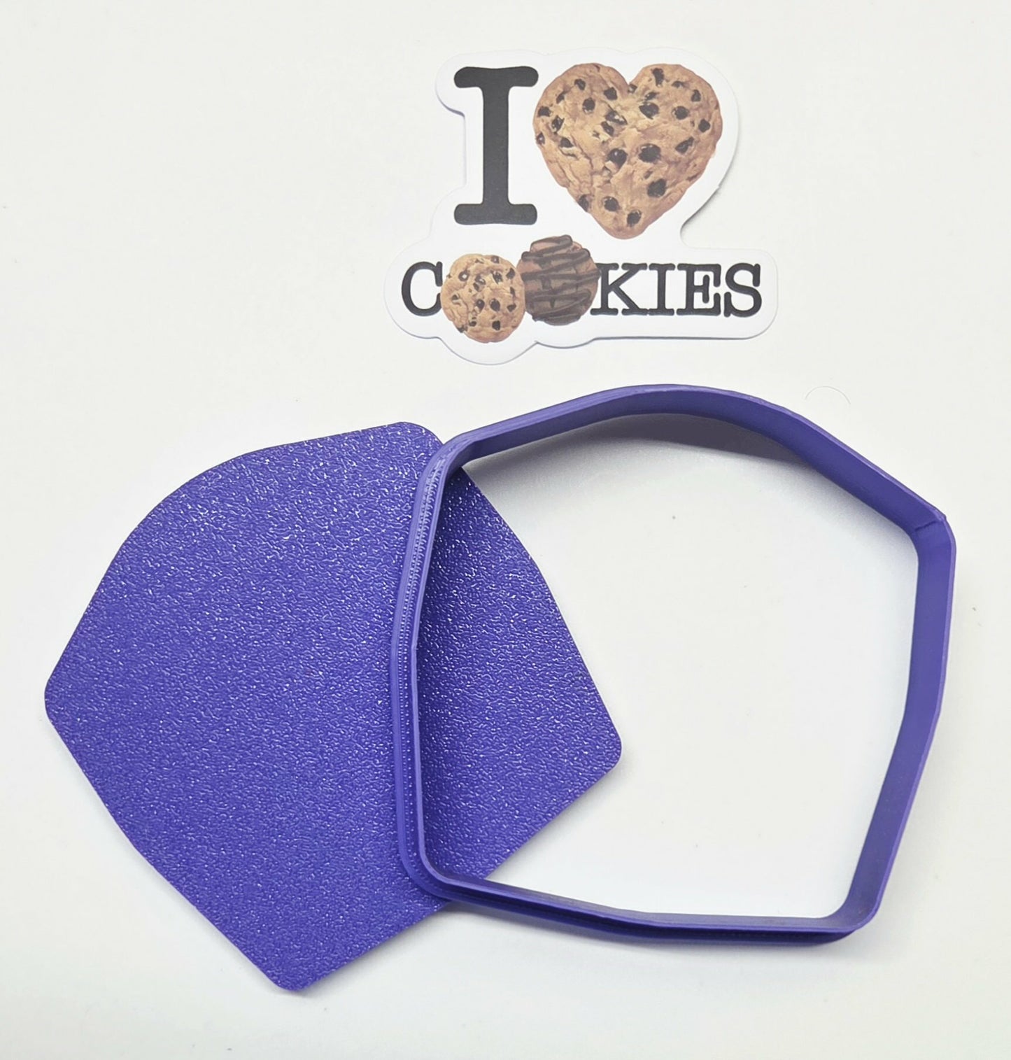 Needles & Heart Stitching Cookie Cutter & Stamp Set - Dough Biscuit Cutters 3D Printed