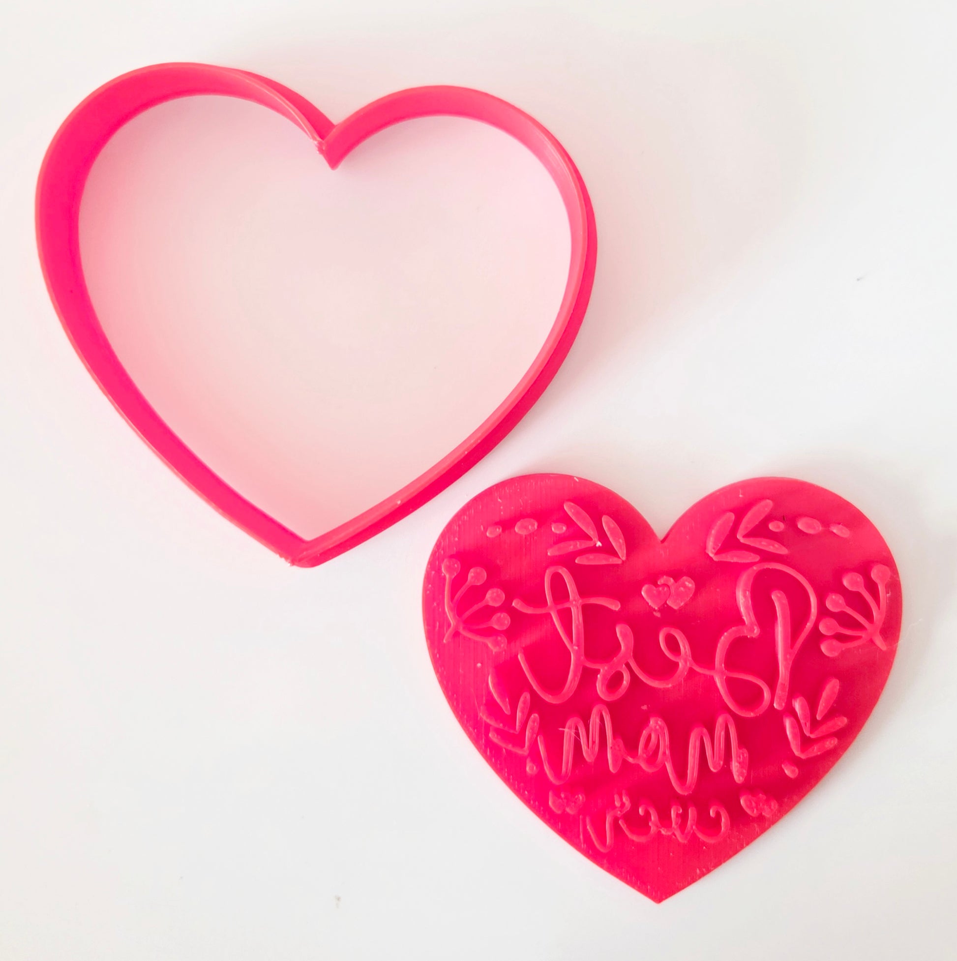 Mothers Day Heart Cookie Cutter & Stamp Set