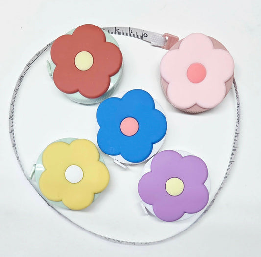 Daisy Retractable Tape Measure - Measuring Ruler ~ Sewing Tailor Quilter Crafting ~ Tape Measure ~ Soft Flat ~ 60"/150cm