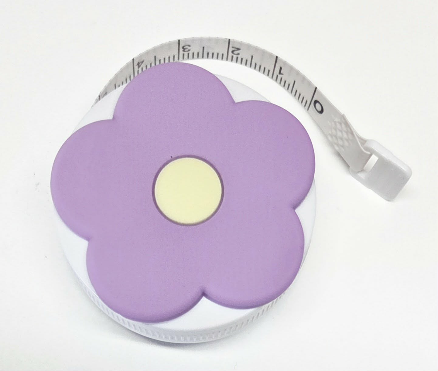 Daisy Retractable Tape Measure - Measuring Ruler ~ Sewing Tailor Quilter Crafting ~ Tape Measure ~ Soft Flat ~ 60"/150cm