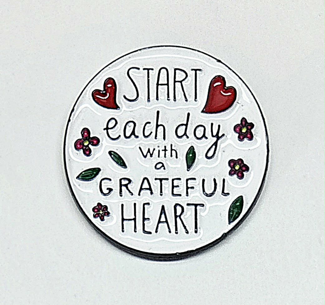 Start Each Day With A Grateful Heart Enamel Magnetic Needle Minder / Needle Keeper