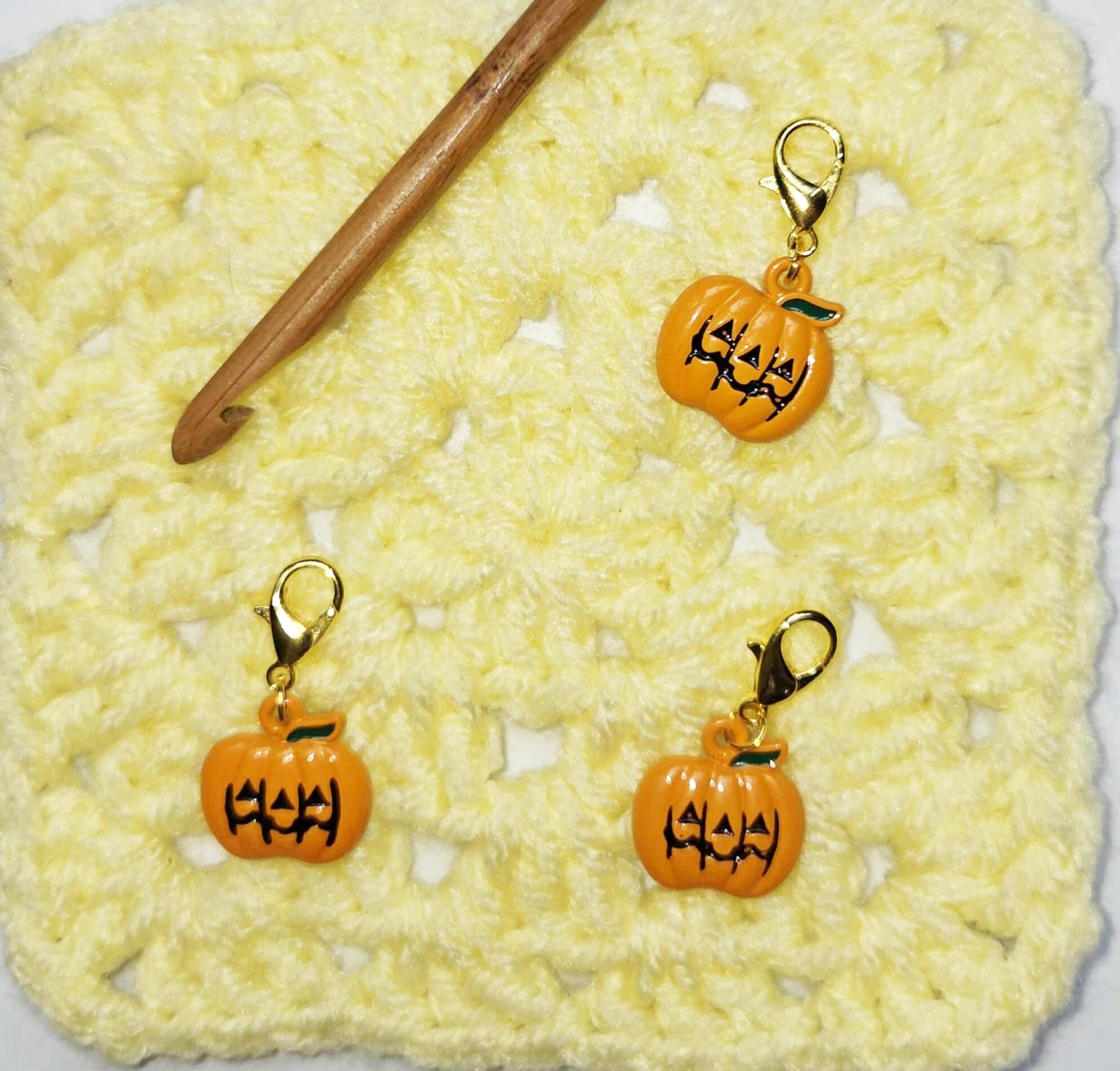 Halloween Pumpkins Stitch Markers