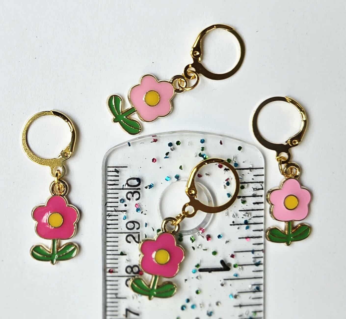 Daisy Plant Stitch Markers