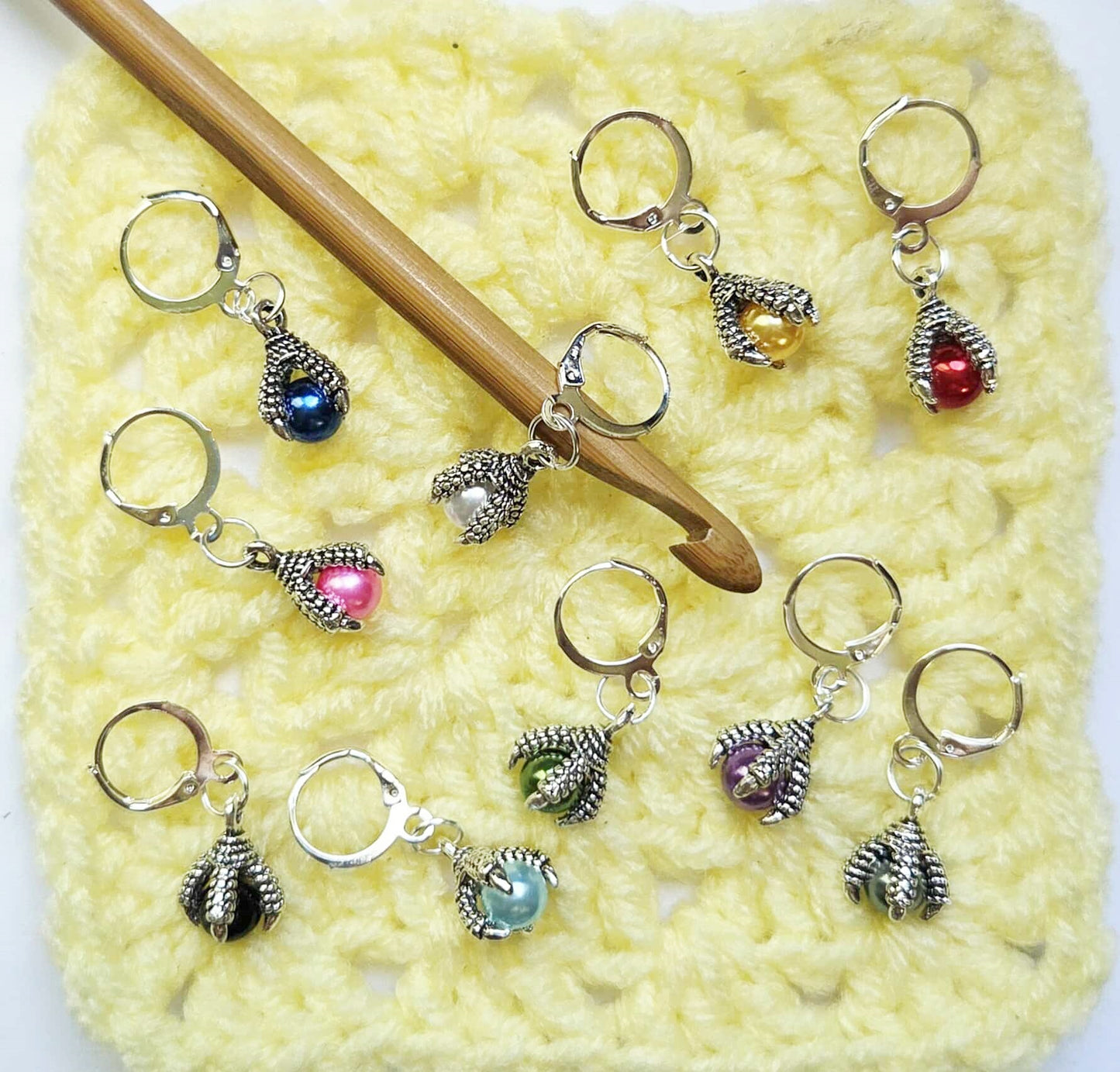 Dragon Claw Pearl Stitch Markers / Progress Keepers for Amigurumi, Crochet & Knitting - Set of 4