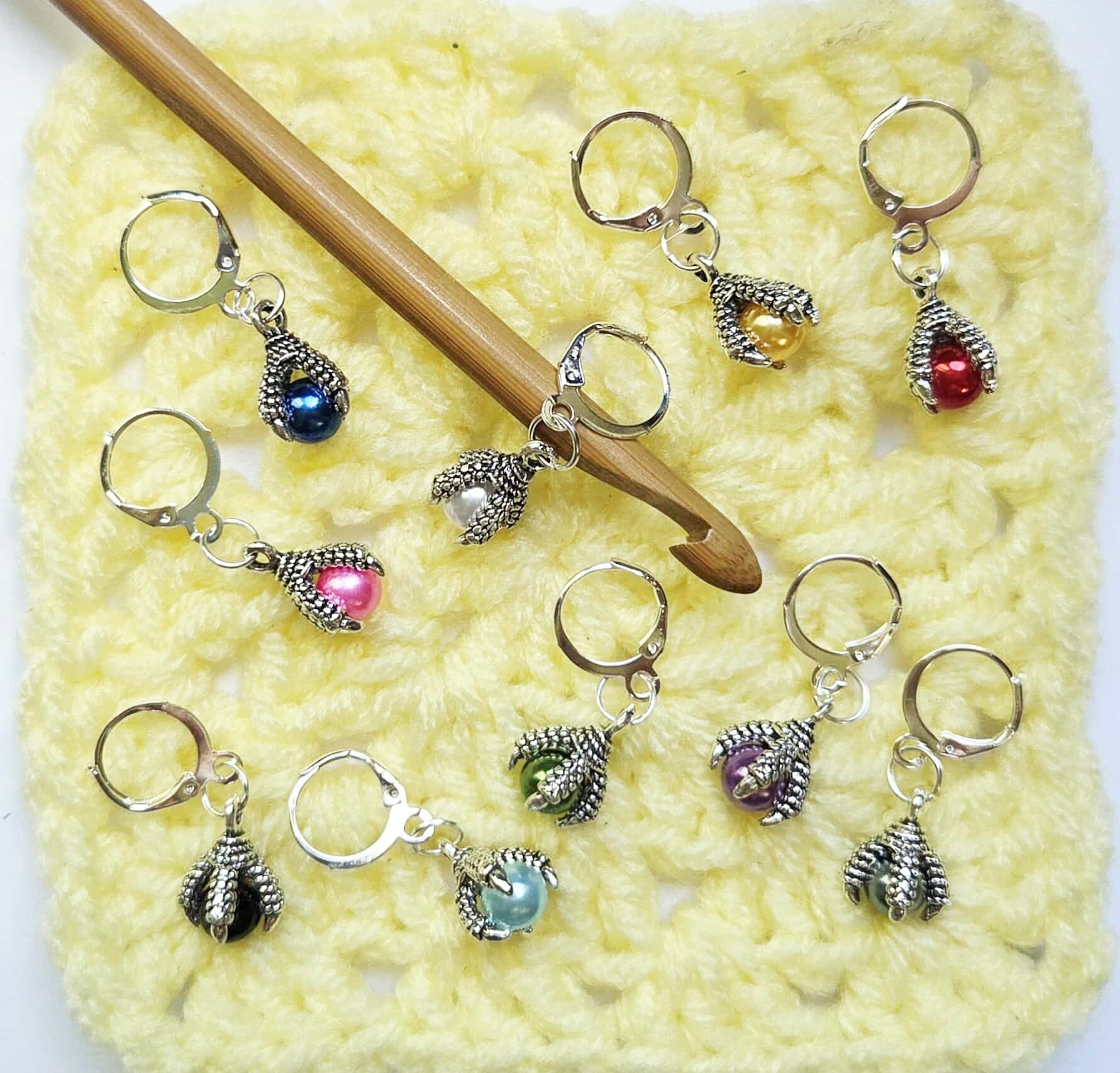 Dragon Claw Pearl Stitch Markers / Progress Keepers for Amigurumi, Crochet & Knitting - Set of 4