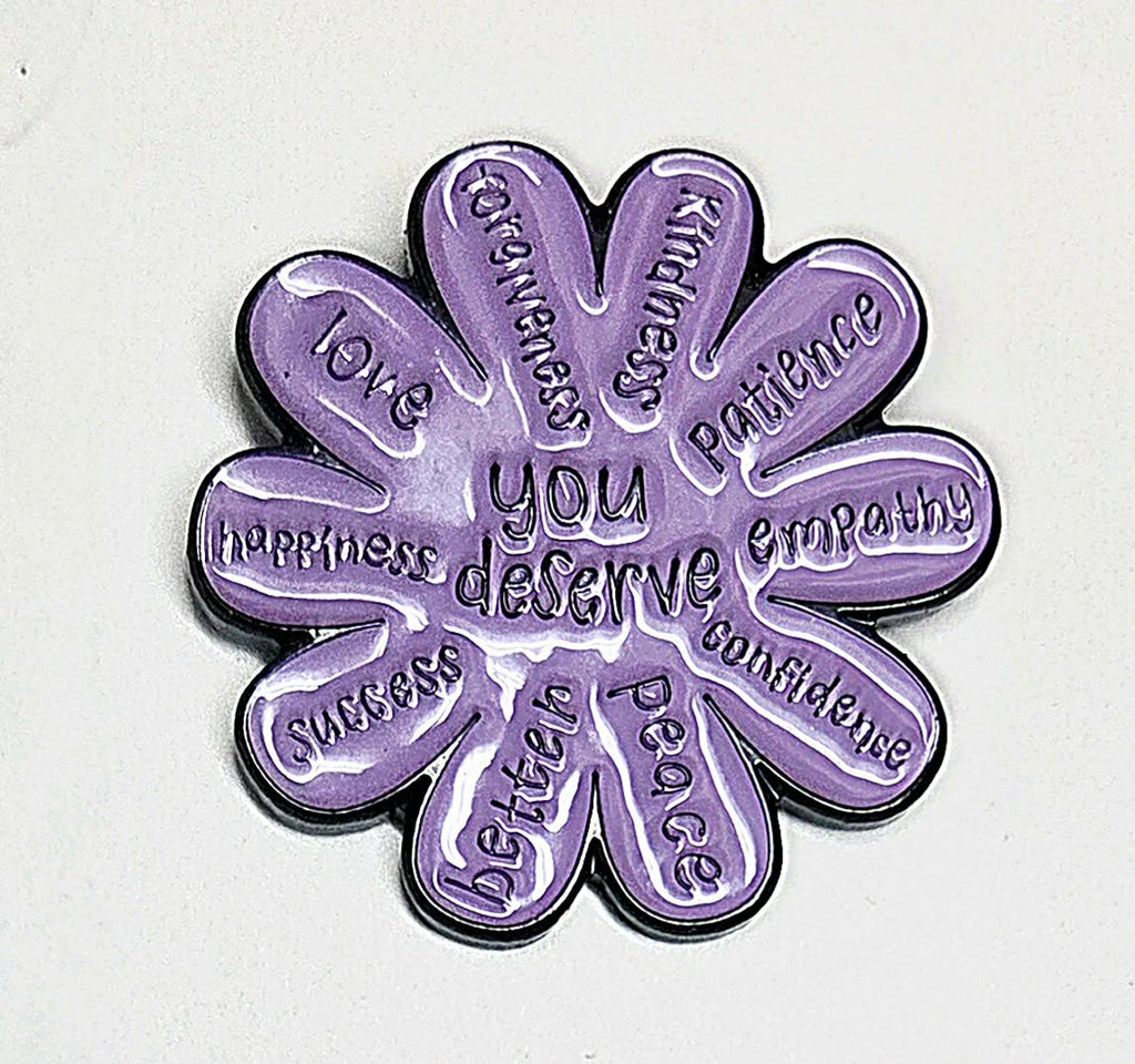 You Deserve ... Daisy Flower Enamel Magnetic Needle Minder / Needle Keeper